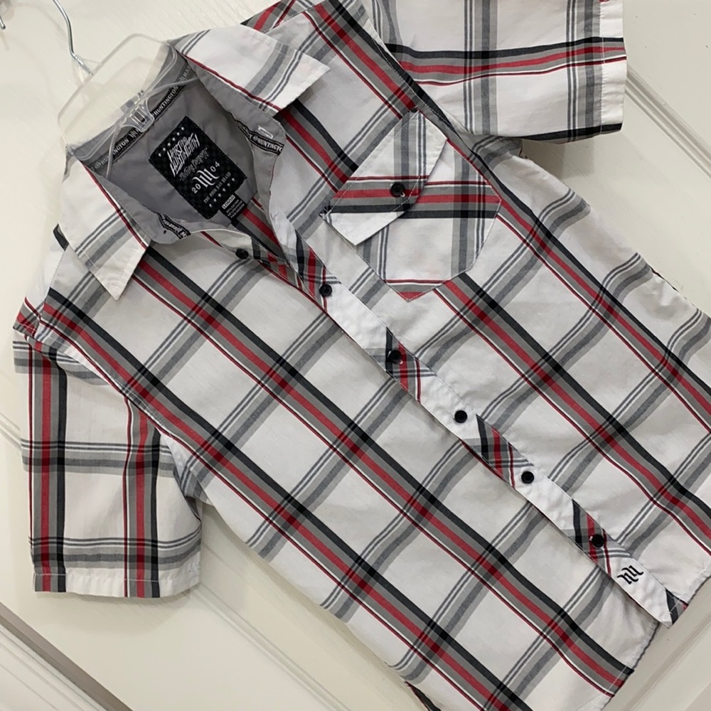 Hart and Huntington Boy’s Button Up Sz Large